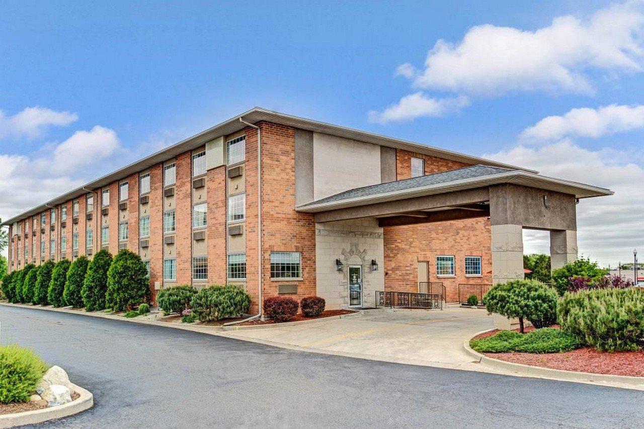 Super 8 By Wyndham 2* Gurnee